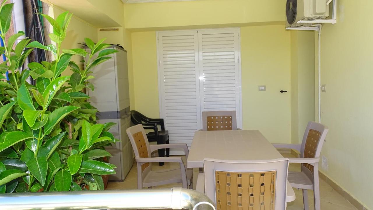 Cozy Central Apartment Ksamil Exterior foto